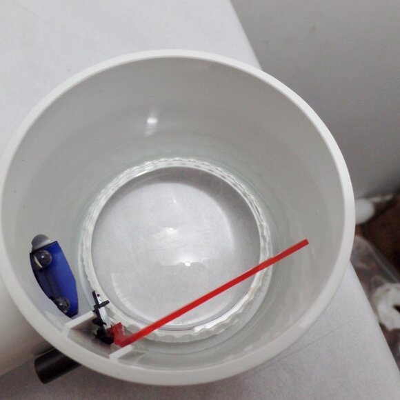 Eschenbach 4 X/16D/150 Lighted Stand Magnifier - Picture 11 of 11